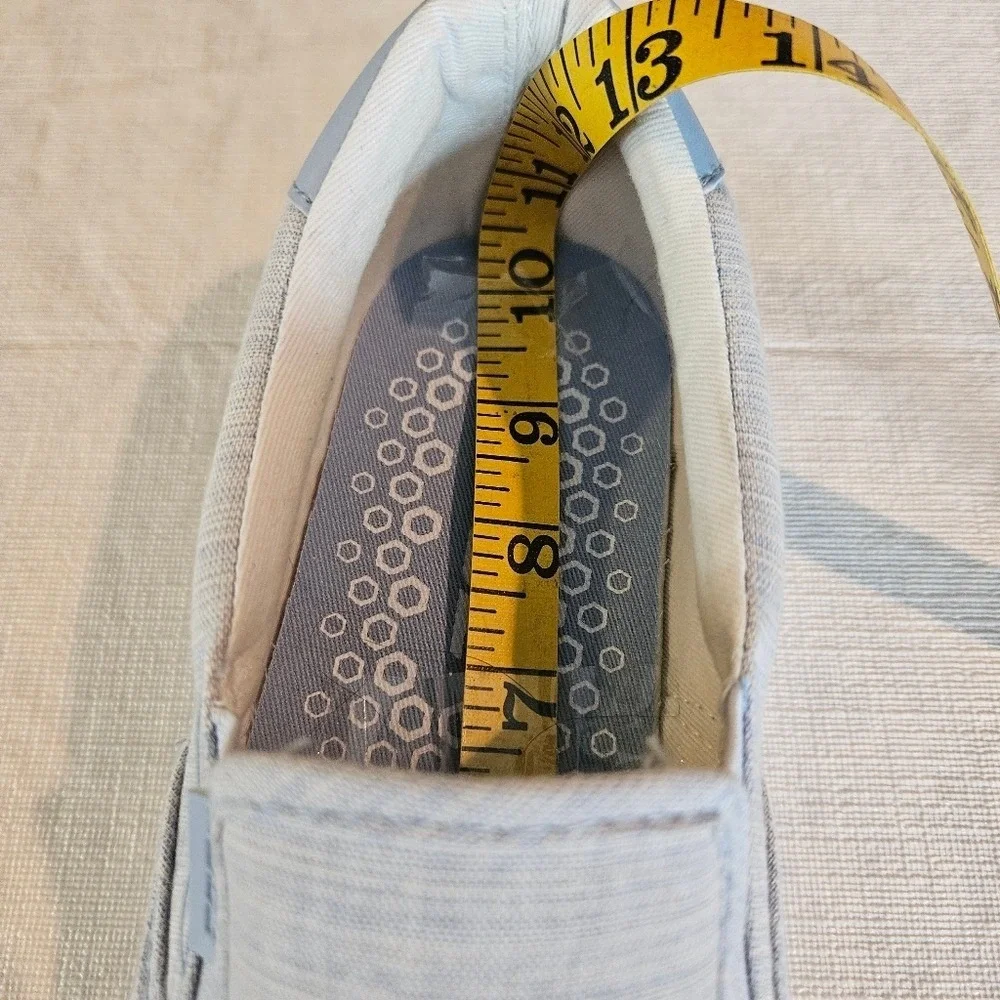Lugz Womens Light Blue Chambray‎ Slip On Sneakers Low Top Casual Shoes